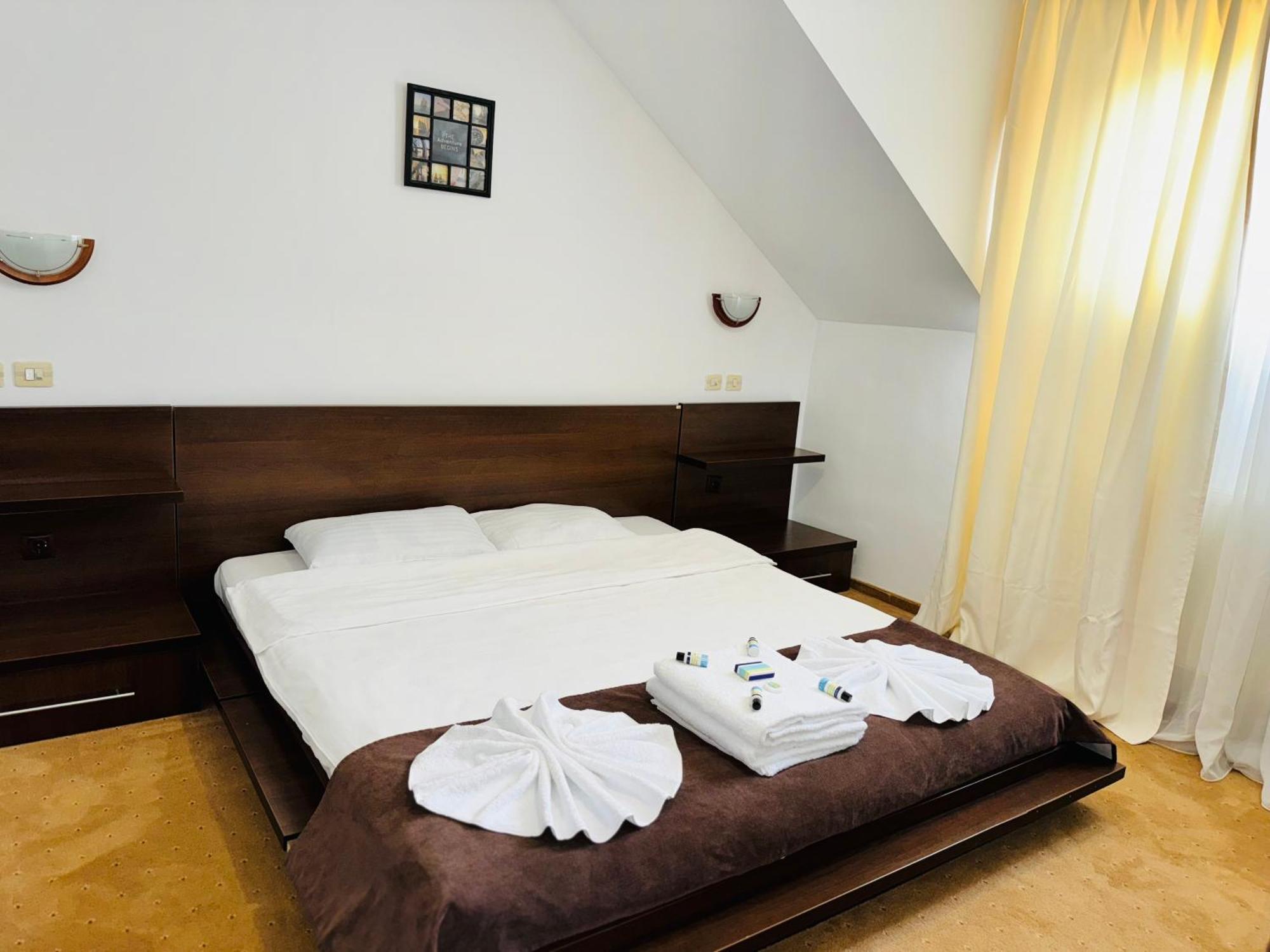 Hotel Sunray-Vilagalbena Poiana Brasov Habitación foto